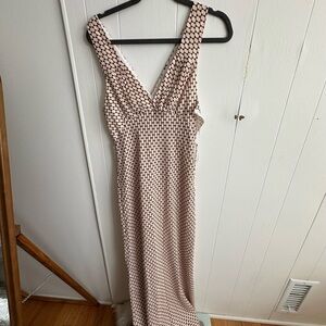 Elegant Sleeveless Geometric Maxi Dress